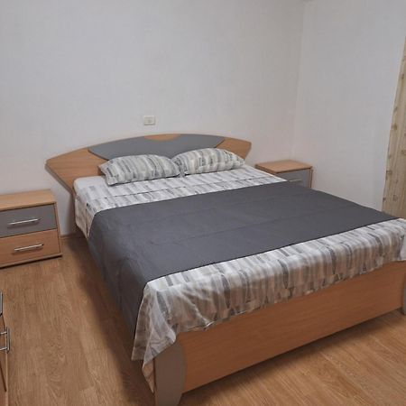 App Keti Apartment อูมัค ภายนอก รูปภาพ
