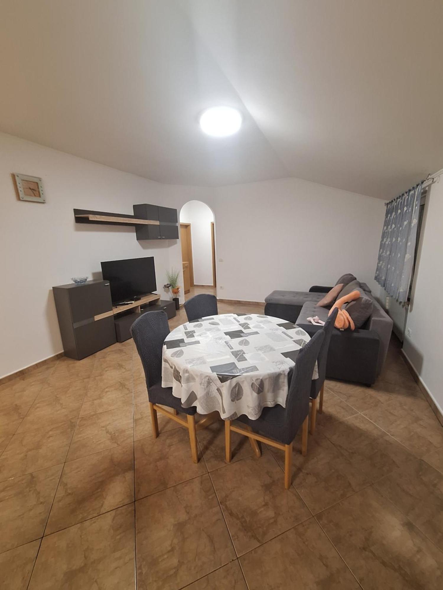 App Keti Apartment อูมัค ภายนอก รูปภาพ