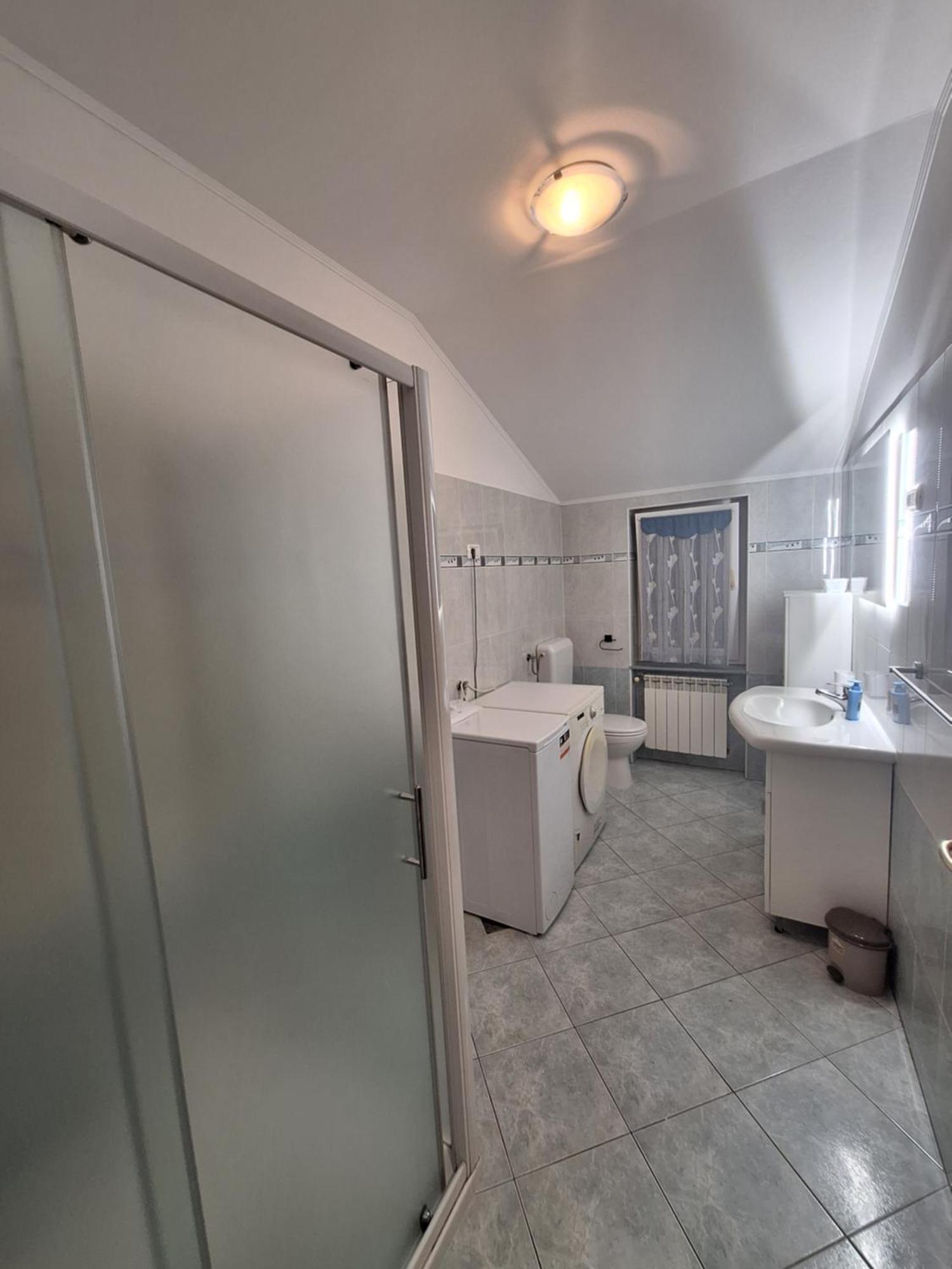 App Keti Apartment อูมัค ภายนอก รูปภาพ