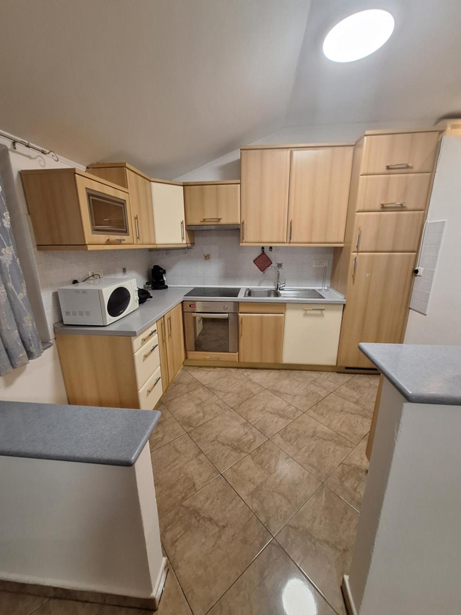 App Keti Apartment อูมัค ภายนอก รูปภาพ